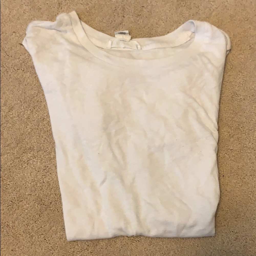 Forever 21 plain white tshirt